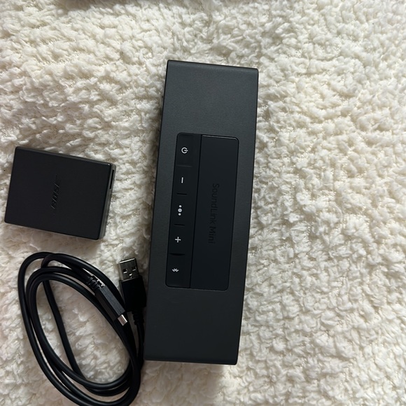 Bose SoundLink mini ll special  edition. - Picture 6 of 9